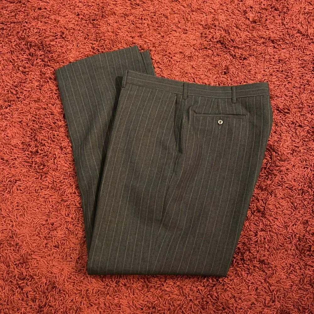 Luxury Wool Blend 2PC Suit Men’s Size 44 Gray Strip Business Wedding Formal